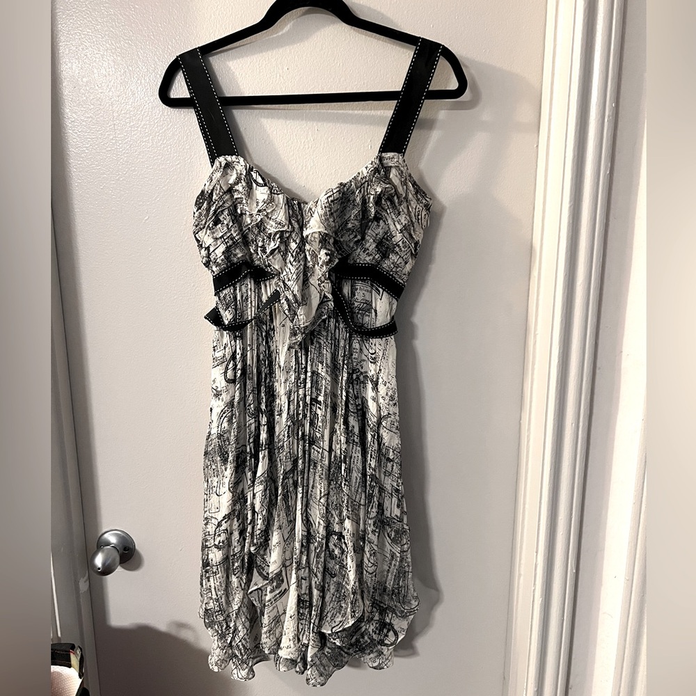 Diane Von Furstenberg Black and White Printed Dress